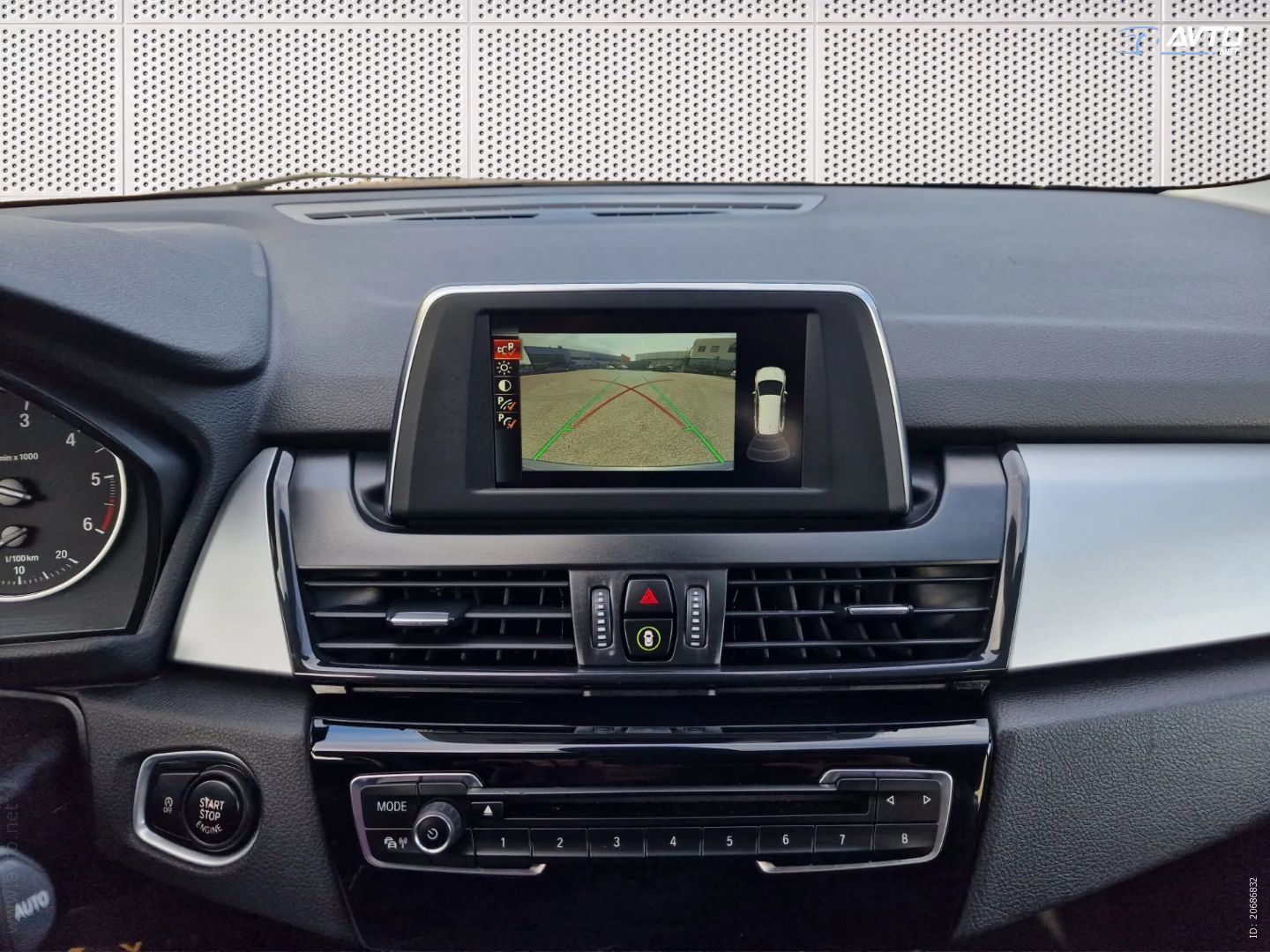 BMW serija 2 Gran Tourer: 218d Avt. + Kamera + BT + Alu 16 + Navigacija