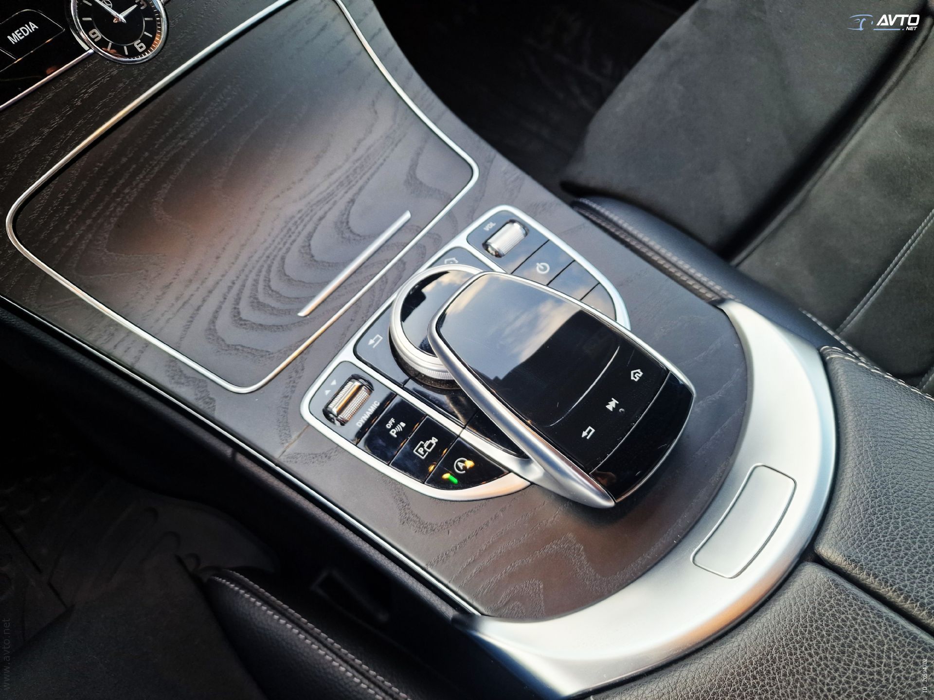 Mercedes-Benz C-Razred C 180 Aut. AMG Line + Virtual + ACC + Kamera + Alu19 + LED