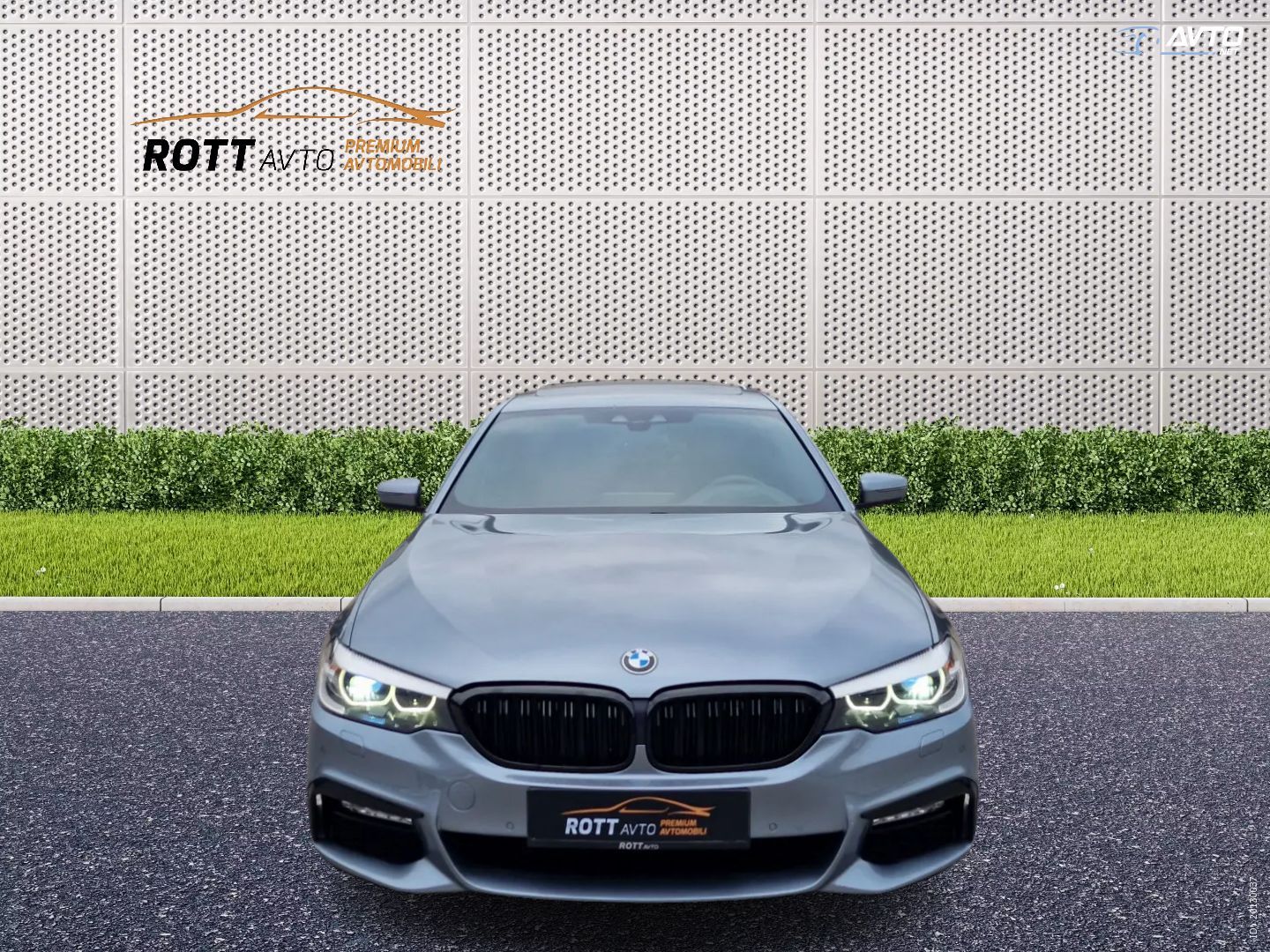 BMW serija 5: 520d xDrive Avt. M paket+Alu 19+HUD+Str.okno