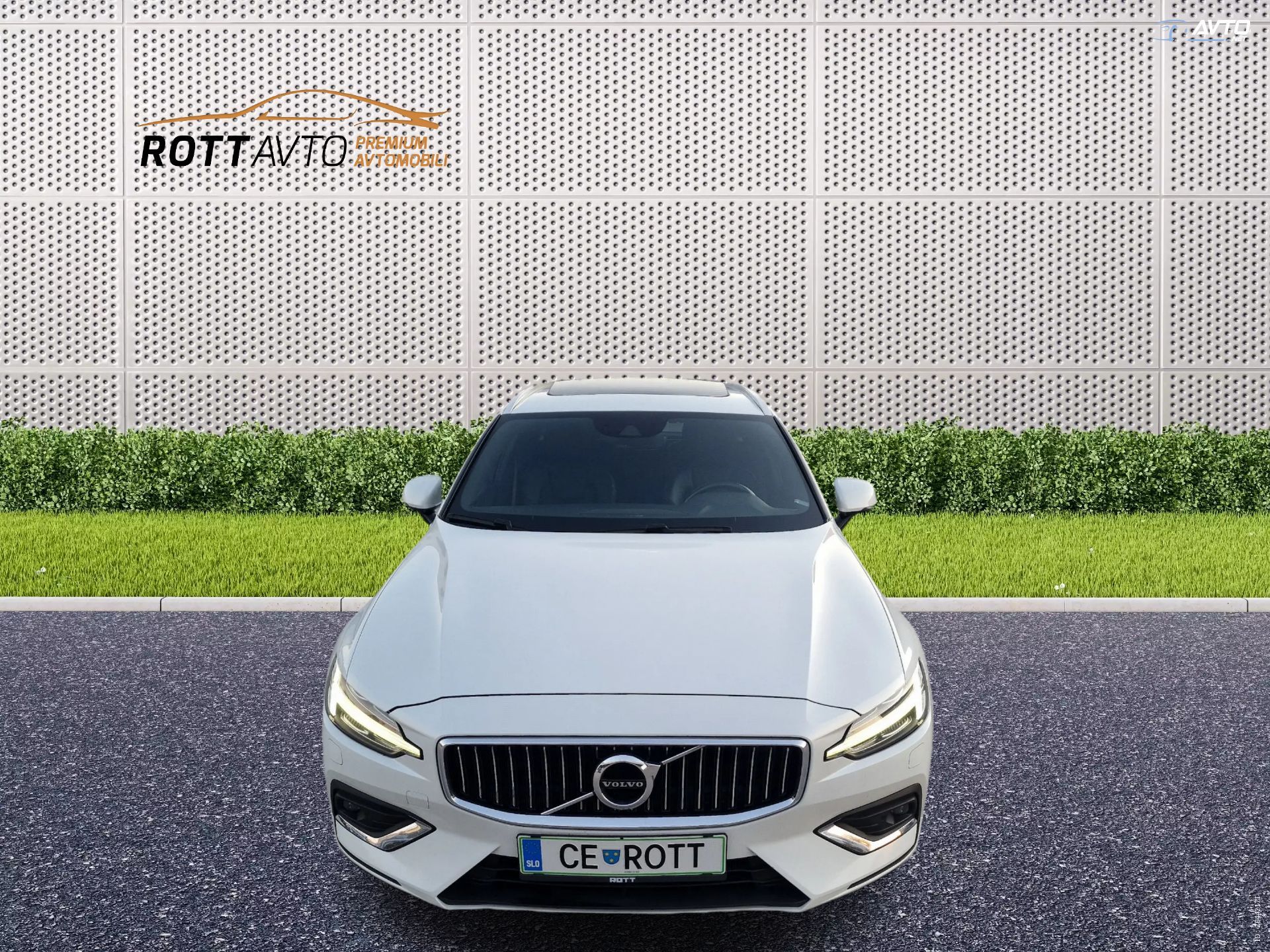 Volvo V60 D4 Avt. Inscription+Alu 20+Pano+Full LED+Harman