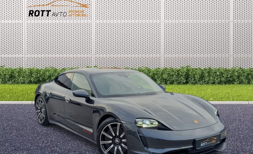 Porsche Taycan 4 S PBP+Matrix+Zrač.vzm.+Cam360°+Keyless+ACC+Bose