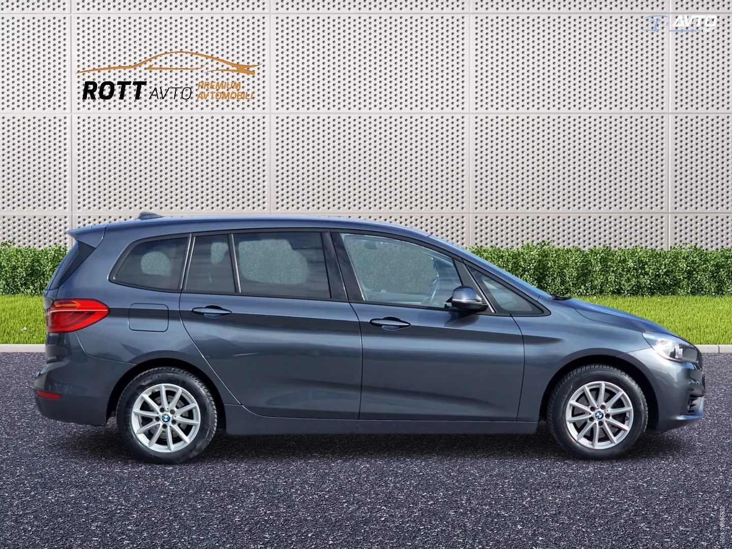 BMW serija 2 Gran Tourer: 218d Avt. + Kamera + BT + Alu 16 + Navigacija