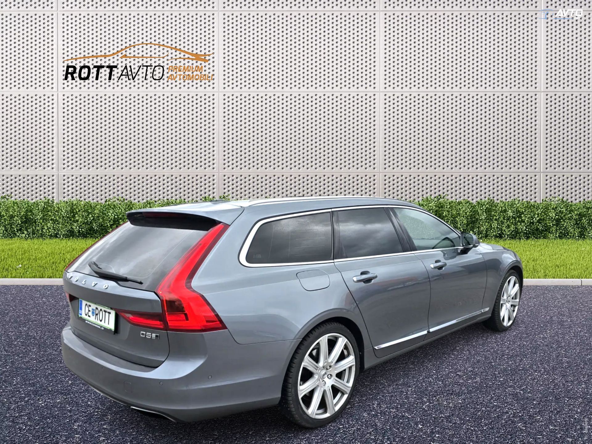 Volvo V90 D5 Avt. AWD Inscription+Cam360°+Pano+Orig. priklop