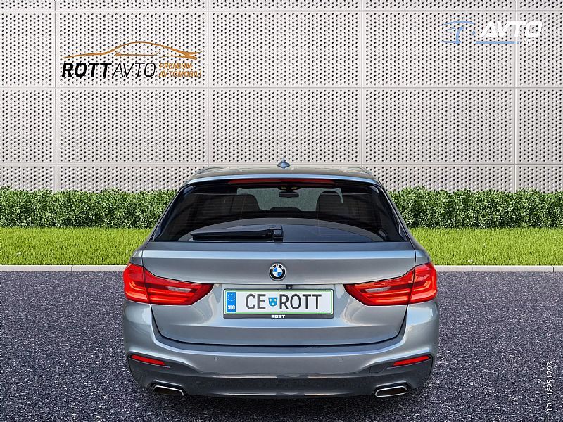 BMW serija 5 Touring: 520d Avt. M Sport paket + 1 LETNO JAMSTVO