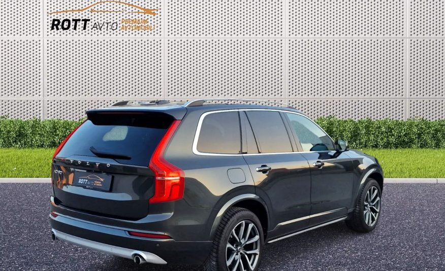 Volvo XC90 D5 AWD A Momentum + Pano. + HUD + Oncall + Alu 20 + Keyless