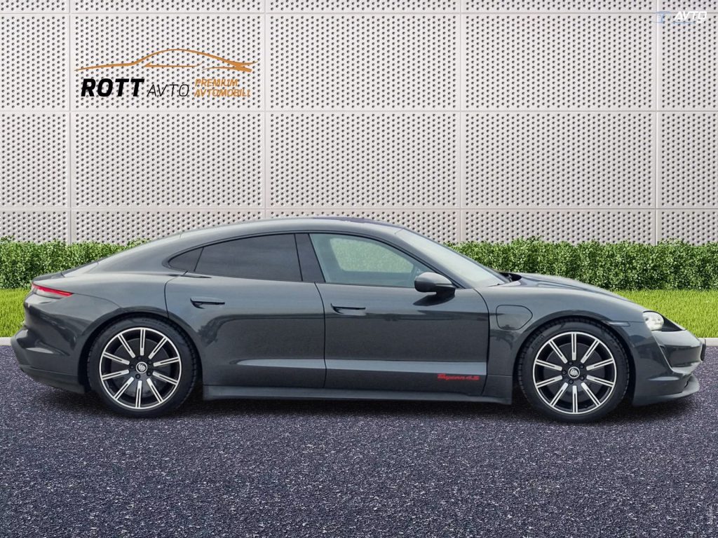 Porsche Taycan 4 S PBP+Matrix+Zrač.vzm.+Cam360°+Keyless+ACC+Bose