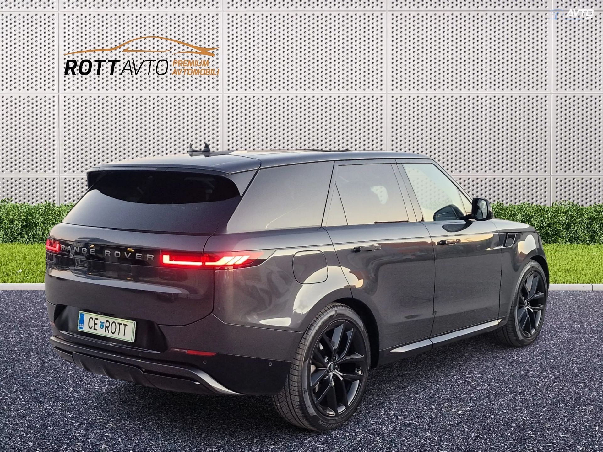 Land Rover Range Rover Sport SE 3.0d 4WD Avt.+Soft close+Pano+Alu 22+Keyless