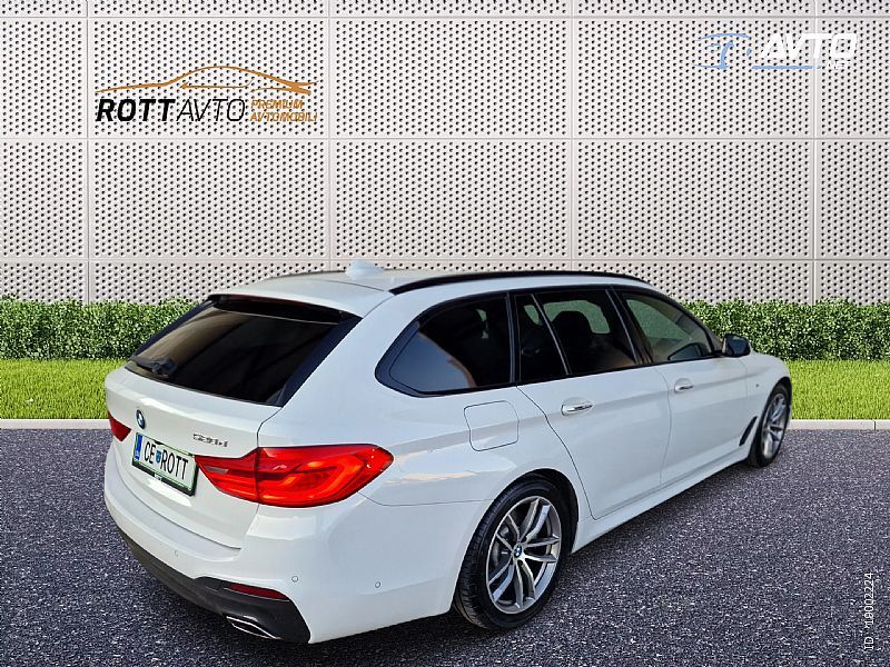 BMW serija 5 Touring: 520d Drive Avt. M Sport