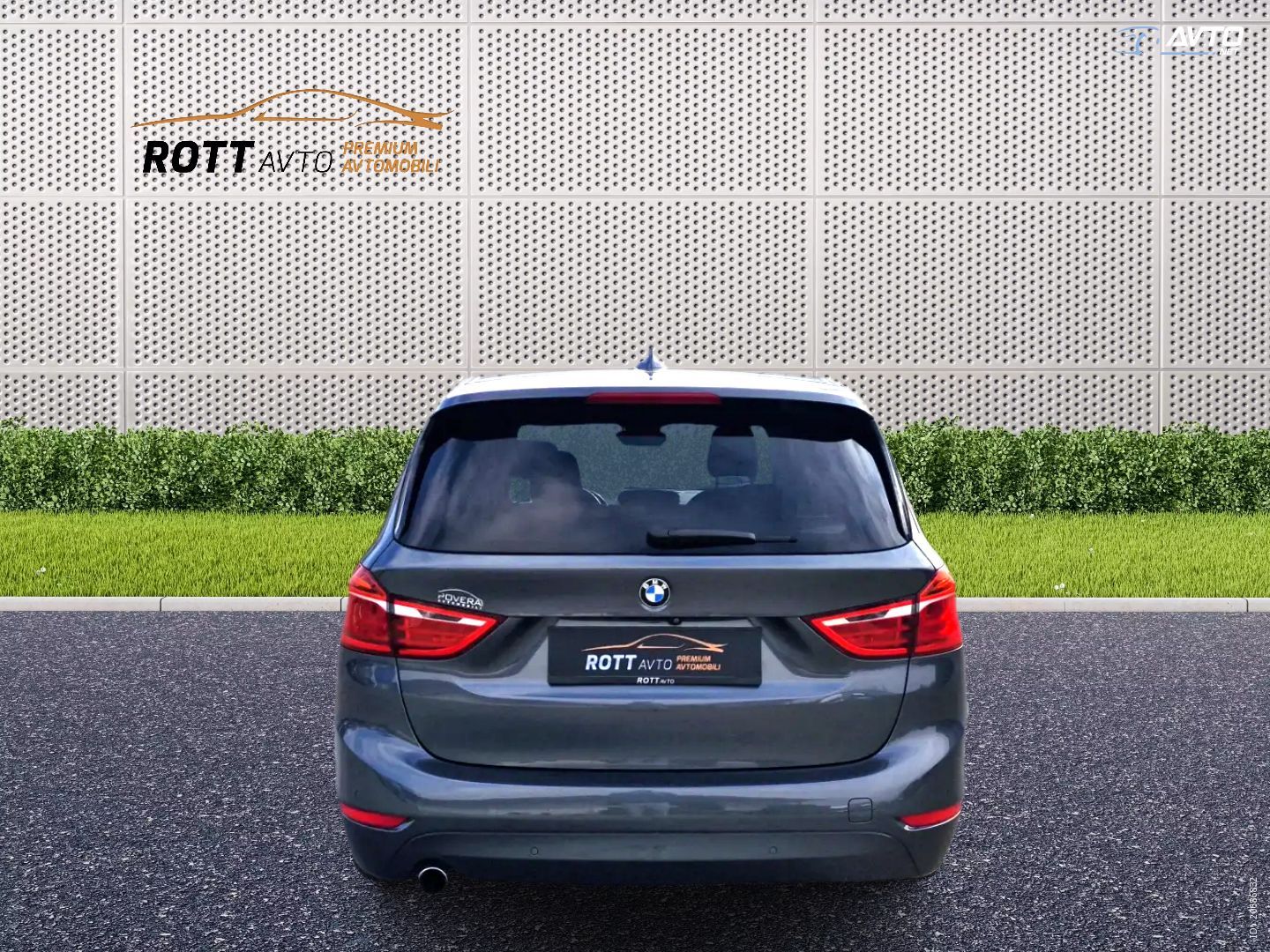 BMW serija 2 Gran Tourer: 218d Avt. + Kamera + BT + Alu 16 + Navigacija