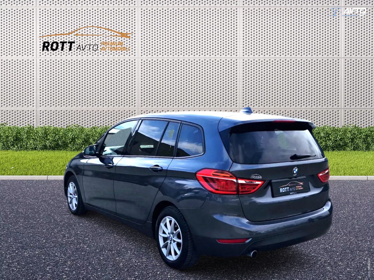 BMW serija 2 Gran Tourer: 218d Avt. + Kamera + BT + Alu 16 + Navigacija