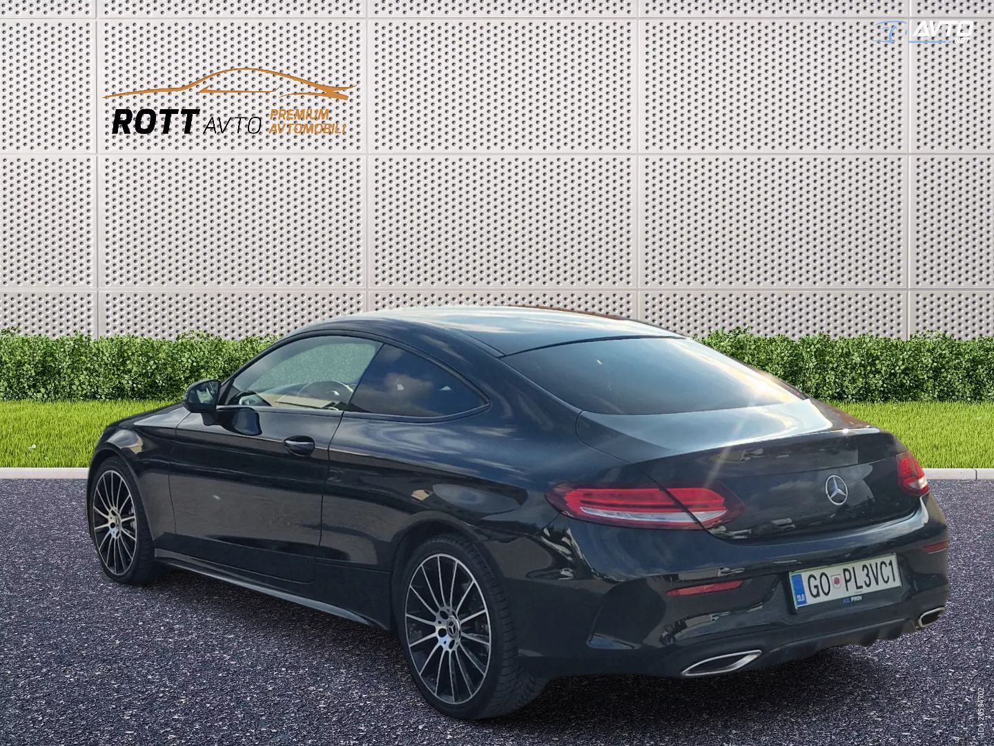 Mercedes-Benz C-Razred C 180 Aut. AMG Line + Virtual + ACC + Kamera + Alu19 + LED