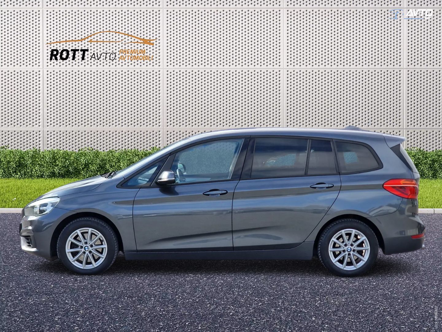 BMW serija 2 Gran Tourer: 218d Avt. + Kamera + BT + Alu 16 + Navigacija