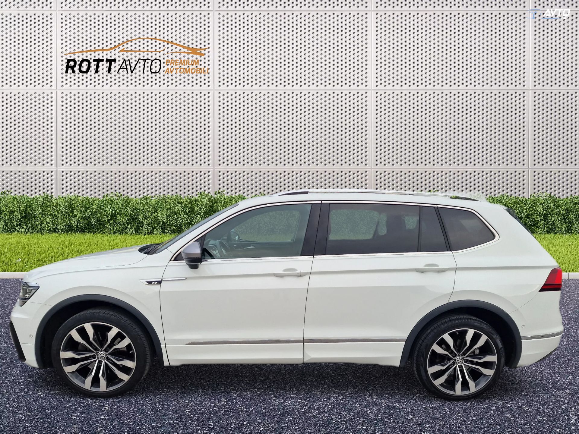 Volkswagen Tiguan Allspace 2.0 TDI 4×4 Avt. R-Line Edition+1 letno EU jamstvo