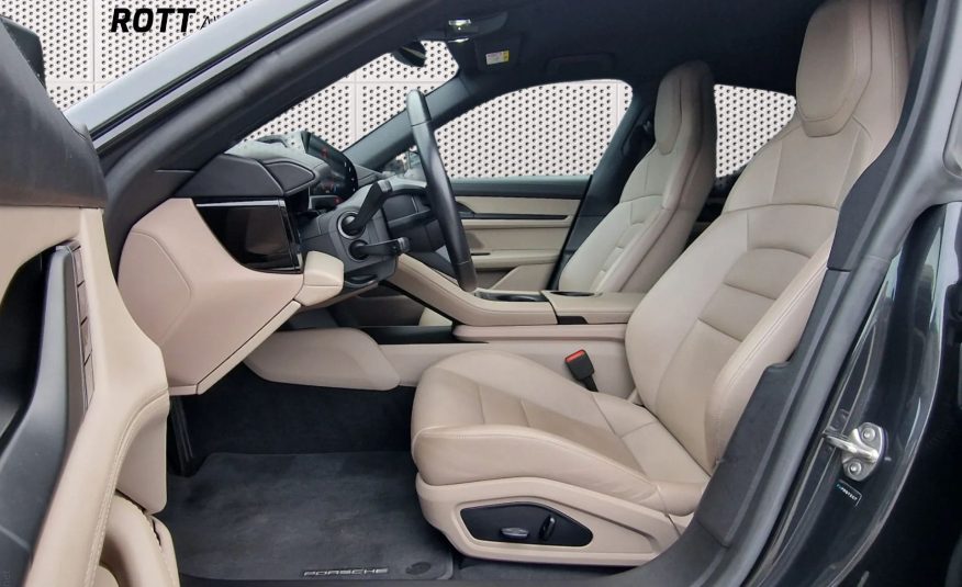 Porsche Taycan 4 S PBP+Matrix+Zrač.vzm.+Cam360°+Keyless+ACC+Bose