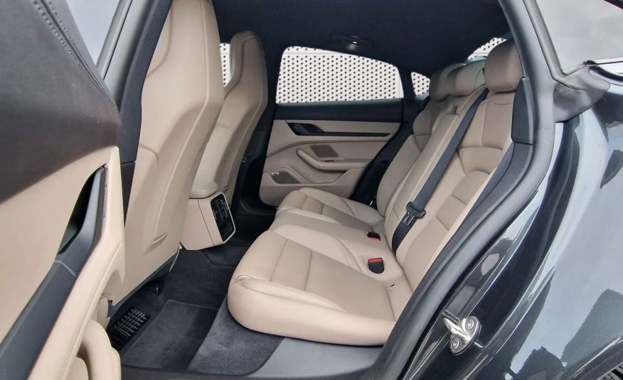 Porsche Taycan 4 S PBP+Matrix+Zrač.vzm.+Cam360°+Keyless+ACC+Bose
